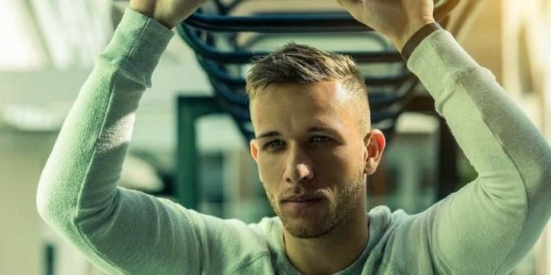 为本国AI 为本国AI