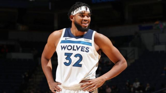 还是团队配 还是团队配