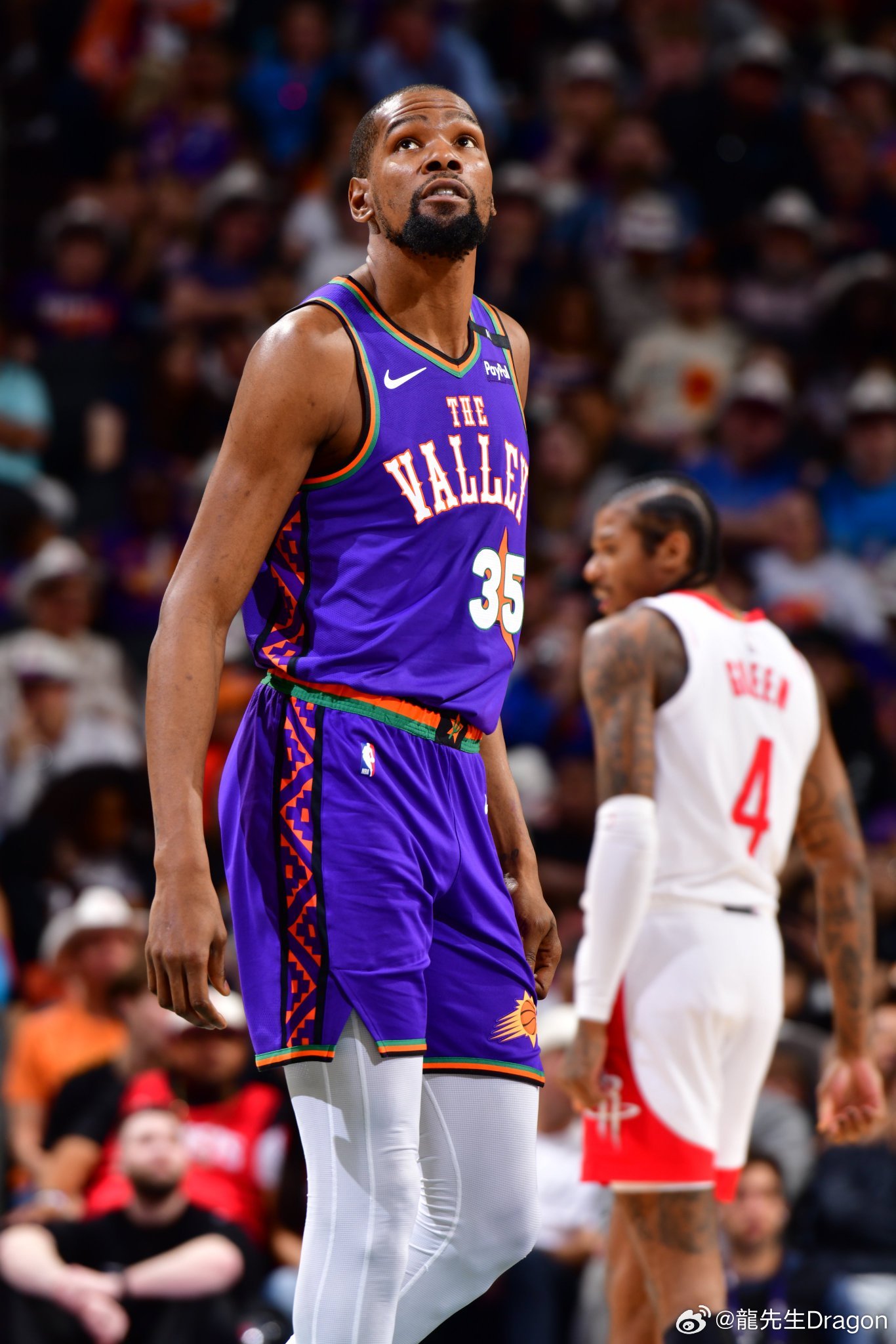 表现虽然出 表现虽然出