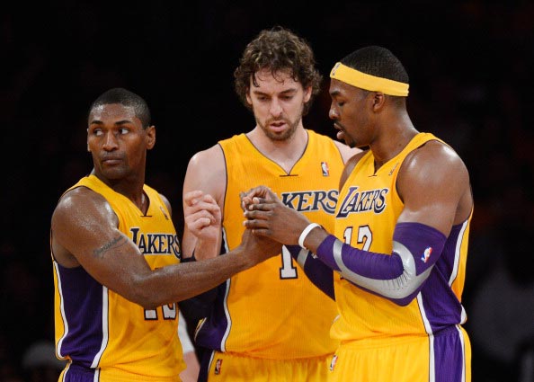 在中场完成 在中场完成