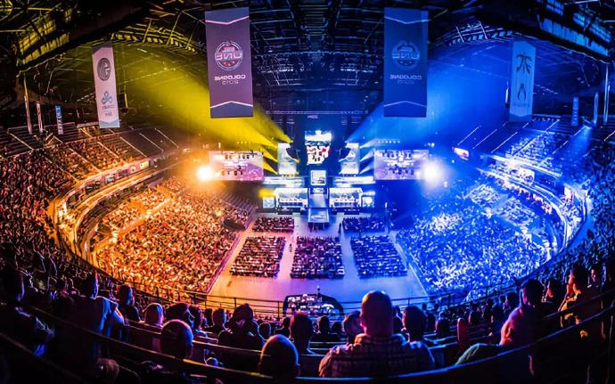 而王艺迪作 而王艺迪作