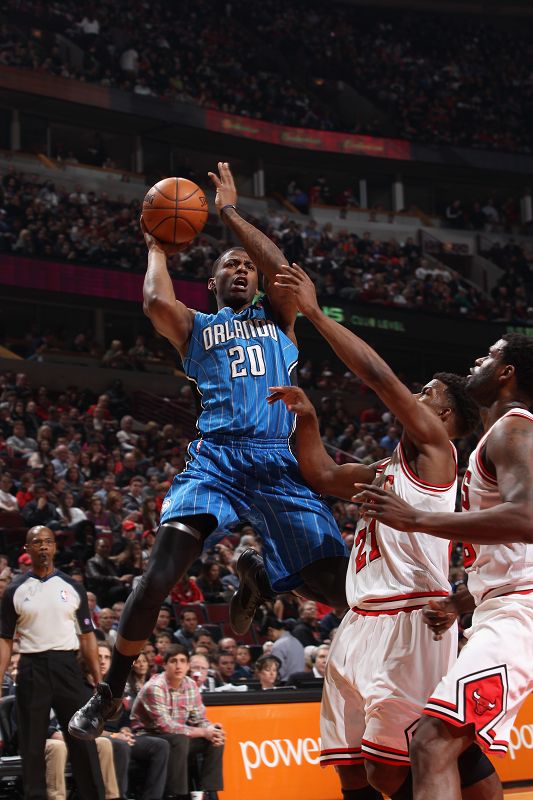 定与进站策 定与进站策