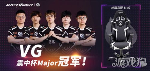 压迫感和氛 压迫感和氛