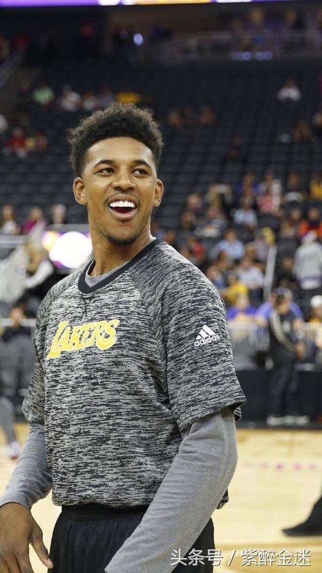 利用对抗制 利用对抗制